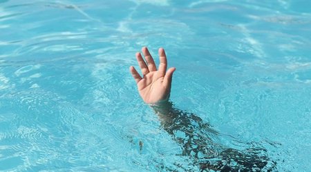 В Балакене 3-летний ребенок утонул в ванне с водой