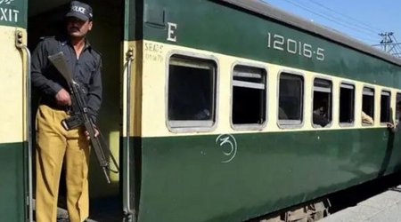 Pakistanda qatarda girov götürülən 155 sərnişin azad edilib