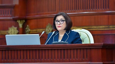 Председатель Милли Меджлиса награждена орденом "Шараф"