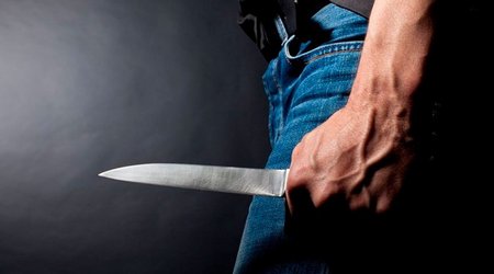 Полиция задержала студента Агдамского колледжа, ранившего ножом двух человек