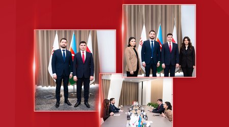 Farid Huseynov, Chairman of the Board of Kapital Bank, met with the winner of the fourth “Yukselish” competition