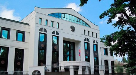 МИД Молдовы объявил трех сотрудников посольства РФ персонами нон грата