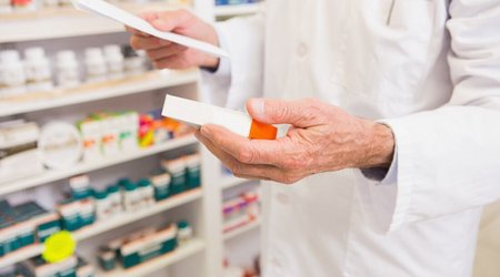 Минздрав выявил нарушения в работе семи аптек в марте