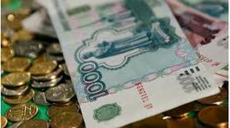 Рубль стал лучшей валютой года