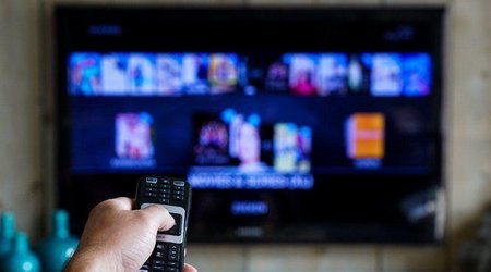 В Армении призвали сократить количество российских телеканалов в мультиплексе