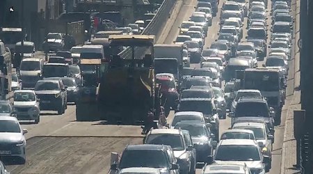 Ziya Bünyadov prospektində təmir aparılır, bəzi yollarda sıxlıq var - Yenilənib