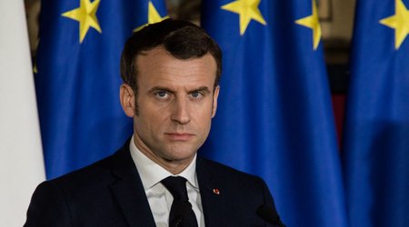 Makron parlamenti buraxmağı düşünür - Bloomberg