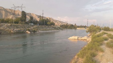 Şərurda üç yaşlı uşaq kanala düşüb