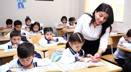 Sabahdan müəllimlərin iş yerinin dəyişdirilməsi üçün vakansiya seçimi mərhələsi başlayır