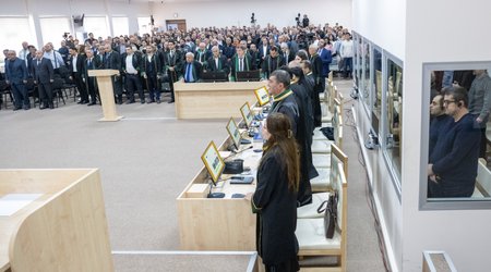 Çoxsaylı cinayətlər törətməkdə təqsirləndirilən erməniəsilli şəxslərin məhkəməsi davam etdirilir