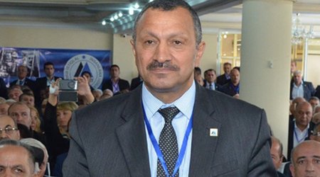 Tofiq Yaqublunun artıq huşu yerində deyil - Aqil Layıc