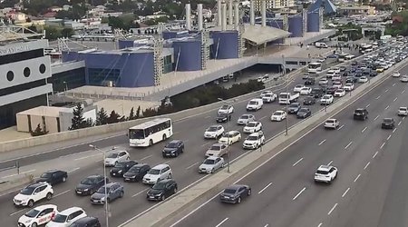 Bəzi yollarda tıxac var - Siyahı