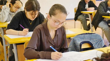 Apreldə imtahan verənlərin sayı açıqlanıb