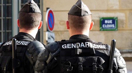 Во Франции по ошибке освободили опасного преступника, объявлен розыск