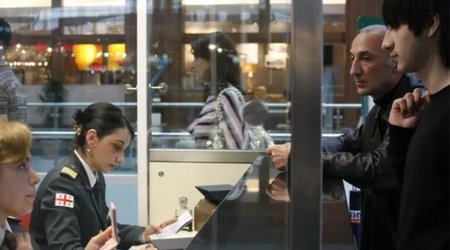 Казахстан выразил обеспокоенность депортациями своих граждан из Грузии