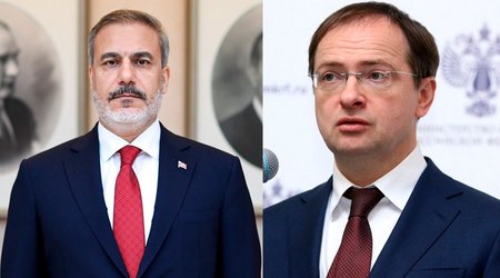 Hakan Fidanla Rusiya nümayəndə heyəti arasında görüş keçirilir - Yenilənib