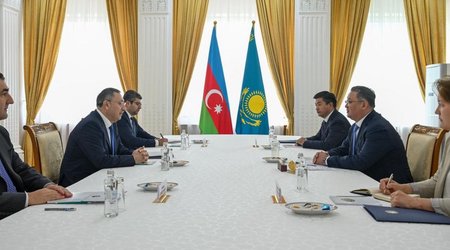Xələf Xələfov Qazaxıstana səfər edib