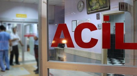 В Турции около 40 школьников отравились фастфудом
