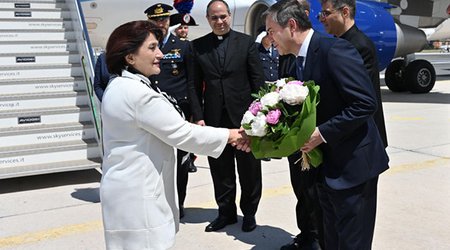 Sahibə Qafarova Papanın andiçmə mərasimində iştirak edəcək