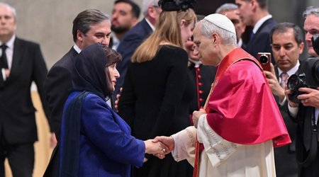 Sahibə Qafarova Roma Papasının taxtaçıxma mərasimində iştirak edib