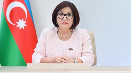 Sahibə Qafarova İspaniyaya rəsmi səfərə gedib