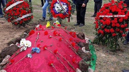 Мать Эльгюна Ибрагимова отрицает версию самоубийства
