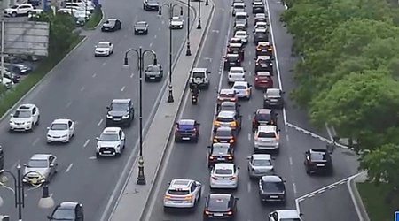 Yollardə yenə tıxac var - Siyahı