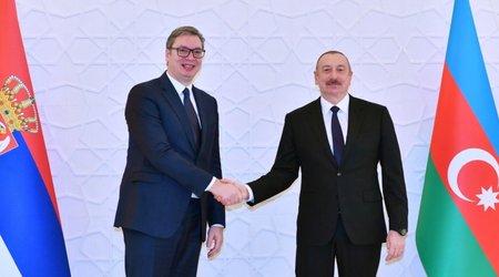 Президент Сербии поздравил президента Ильхама Алиева