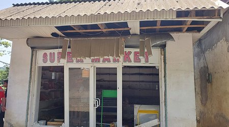 Lənkəranda marketdə partlayış baş verib,xəsarət alan var