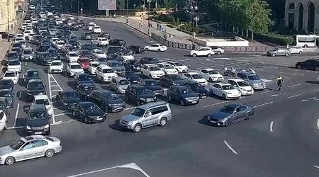 Bu yollarda tıxac var - Siyahı