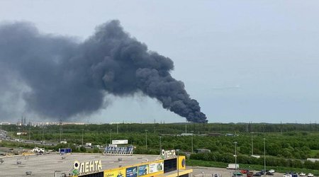 В Санкт-Петербурге горит завод порошковых красок
