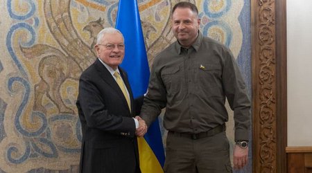 Ермак и Келлог обсудили усиление антироссийских санкций