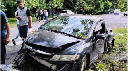 В Гахе столкнулись два автомобиля, есть пострадавшие