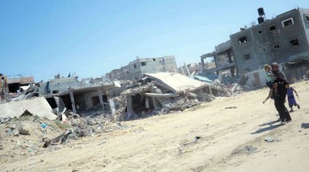 Qəzzada humanitar yardım məntəqəsi atəşə tutulub, ölən və xəsarət alanlar var