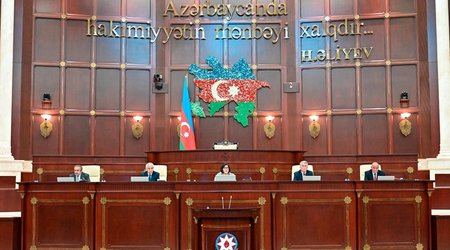 21 июня пройдет внеочередная сессия Милли Меджлиса