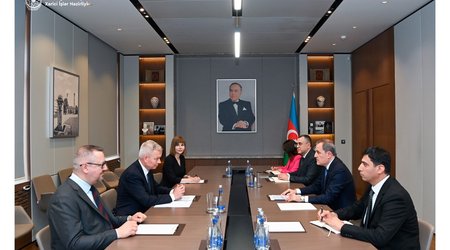 Ceyhun Bayramov Polşanın Azərbaycandakı yeni səfiri ilə görüşüb