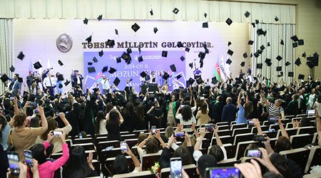Dövlət universiteti "məzun günü" üçün 41 min manatdan çox xərcləyəcək