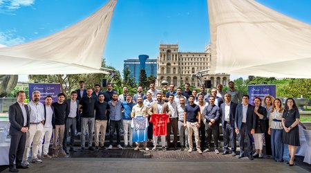 Azercell welcomes the World Champions