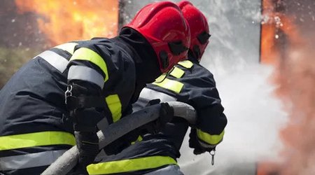 Bakıda yanğın olub, 22 nəfər təxliyə edilib