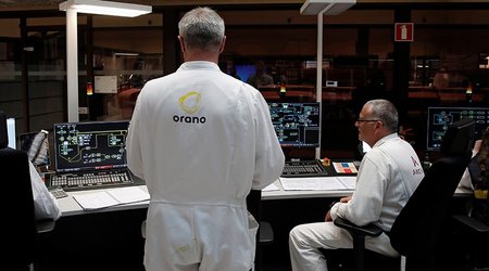 Франция доставляет ядерные отходы вблизи азербайджанской границы