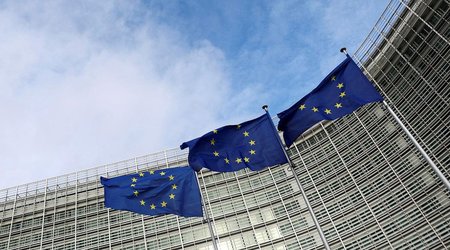 Евросоюз обратился с призывом к Азербайджану и Армении