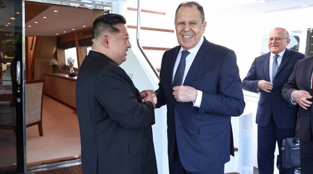 Kim Çen In Lavrovu qəbul edib