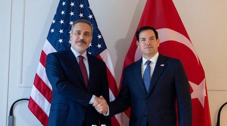 Fidan Rubio ilə Suriyadakı vəziyyəti müzakirə edib