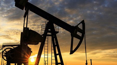İyulda dünya üzrə neft qazma qurğularının sayı 1,3% artıb