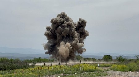 Five Azerbaijani soldiers injured in mine explosion in Kalbajar