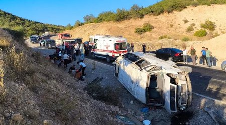 В серьезном ДТП в Турции пострадали 19 человек