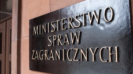 Polşa Belarusun dialoqu bərpa etmək təklifini rədd edib