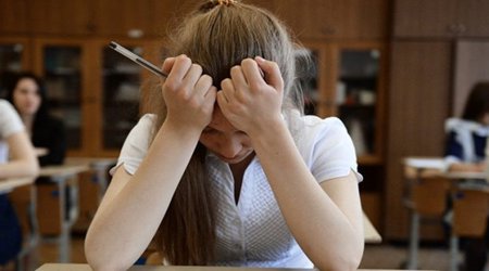 IV qrupda 600-dən yuxarı bal toplamış 10 abituriyent universitetə daxil ola bilməyib