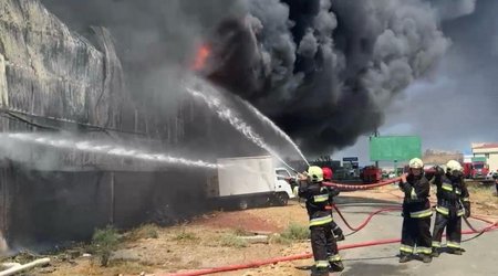 Пожар в ТЦ «Садарак» усилился в ночные часы - Обновлено