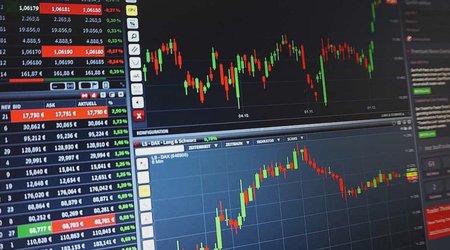 WSJ: Членам Конгресса США могут запретить торговать акциями
